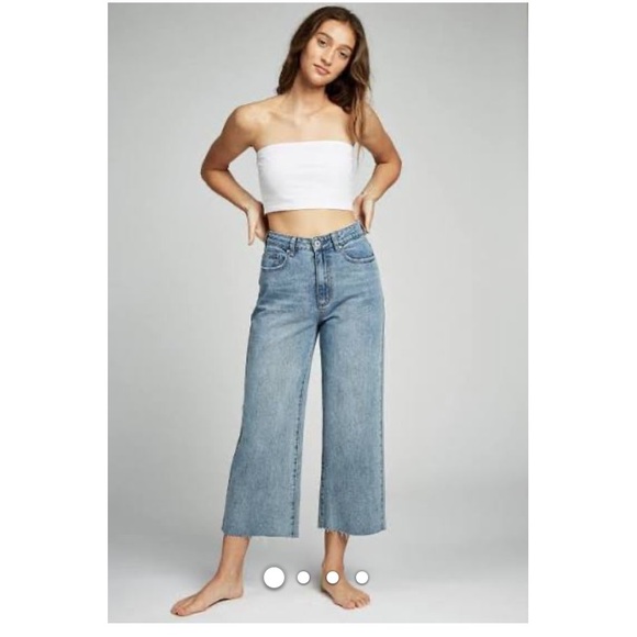 wide leg vintage jeans